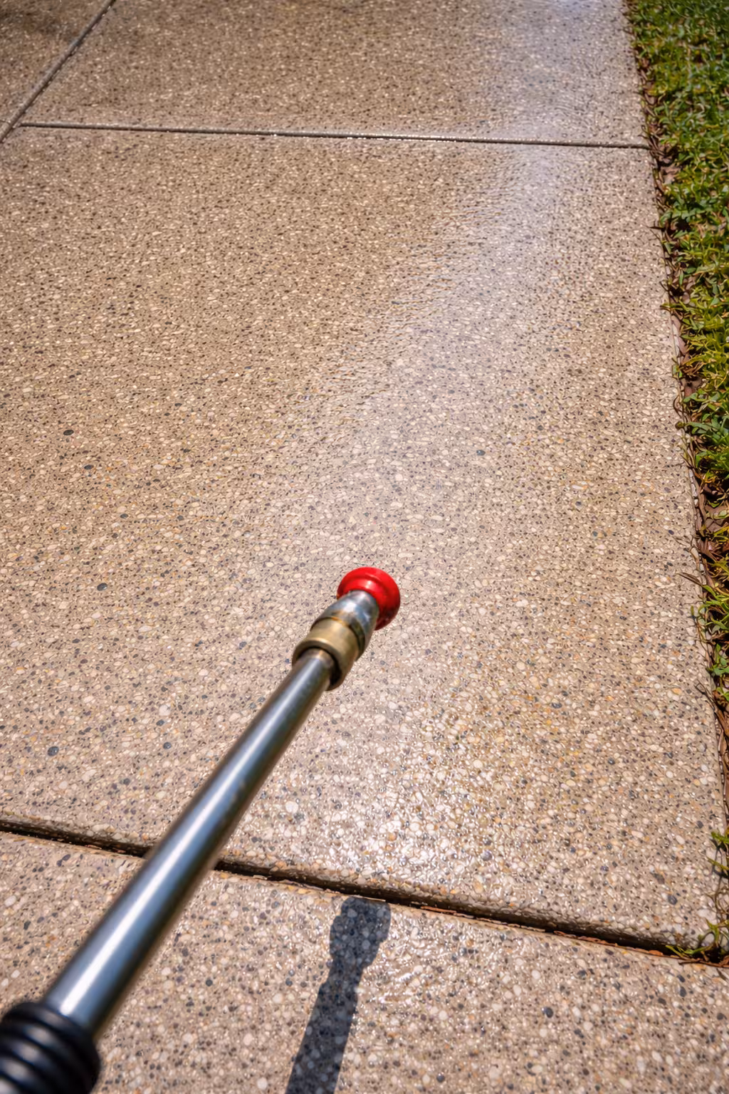 After Driveway cleaning Loudoun County